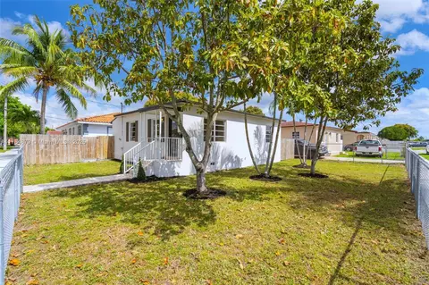 301 E 35th St, Hialeah, FL 33013