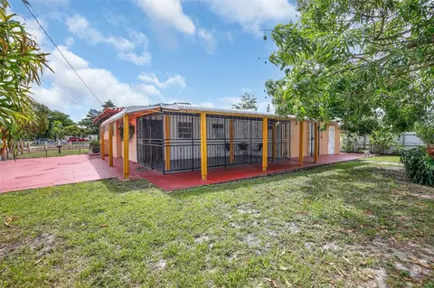 5890 E 2nd Ave, Hialeah, FL 33013 photo 12