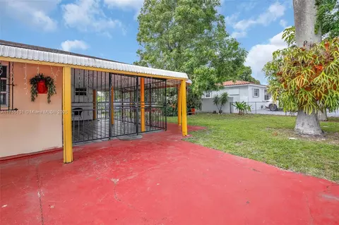 5890 E 2nd Ave, Hialeah, FL 33013 photo 11