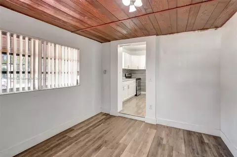 5890 E 2nd Ave, Hialeah, FL 33013 photo 40