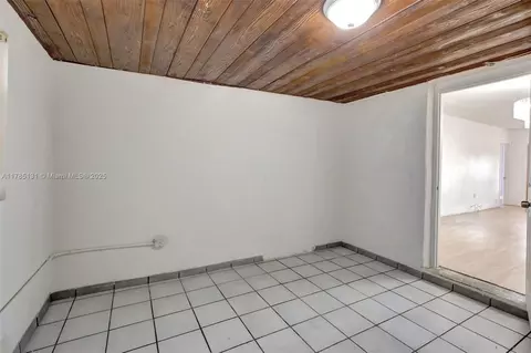 5890 E 2nd Ave, Hialeah, FL 33013 photo 25