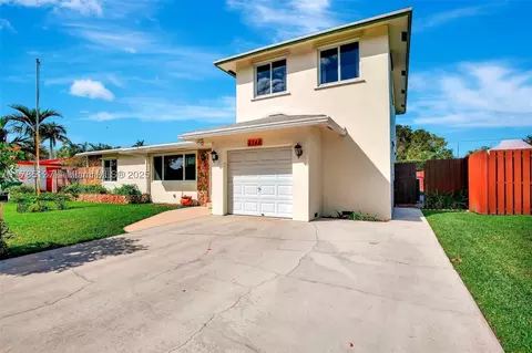 5249 SW 92nd Ter, Cooper City, FL 33328