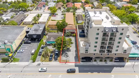 899 SW 67th Ave, West Miami, FL 33144