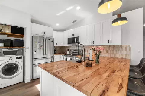 Other - 21523 SW 89th Path, Cutler Bay, FL 33189 photo 5 of 10