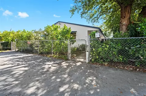 5120 SW 26th Ave, Fort Lauderdale, FL 33312