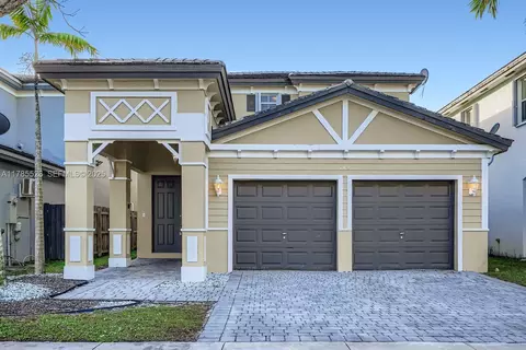 146 NE 36th Ter, Homestead, FL 33033