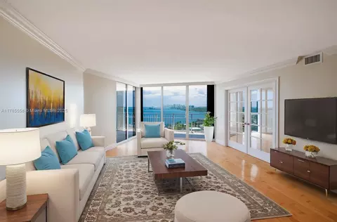 4000 Towerside Ter #2104, Miami, FL 33138