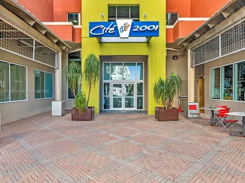 2001 Biscayne Blvd #3413, Miami, FL 33137