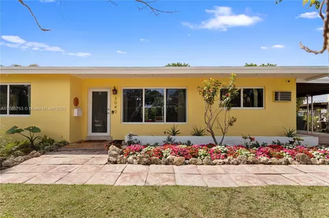 3040 SW 22nd Ct, Fort Lauderdale, FL 33312