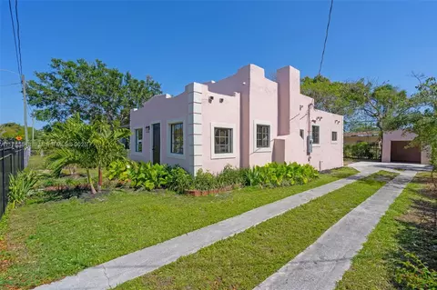 1176 NW 49th St, Miami, FL 33127
