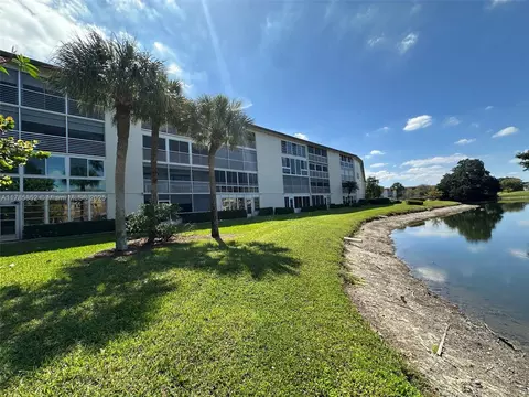 3101 Portofino Pt #M2, Coconut Creek, FL 33066