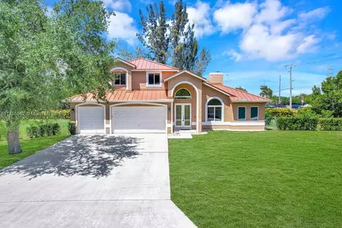 11201 SW 1st St, Plantation, FL 33325