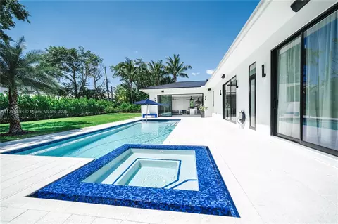 9350 SW 81st Ave, Miami, FL 33156