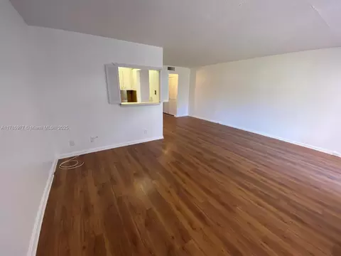 381 Fanshaw J #381, Boca Raton, FL 33434
