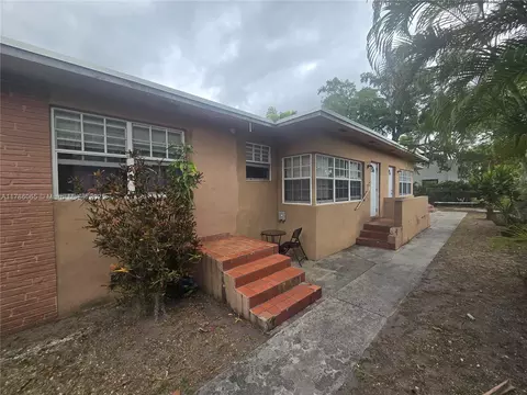 533 NE 67th St, Miami, FL 33138