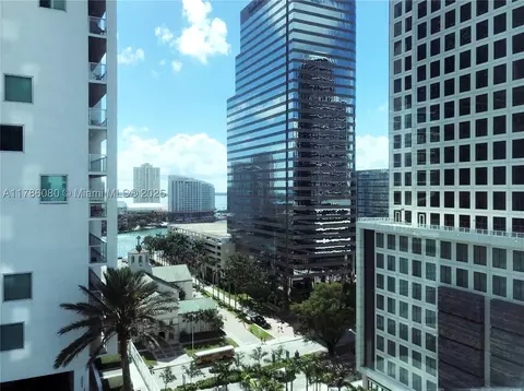55 SE 6th St #1610, Miami, FL 33131