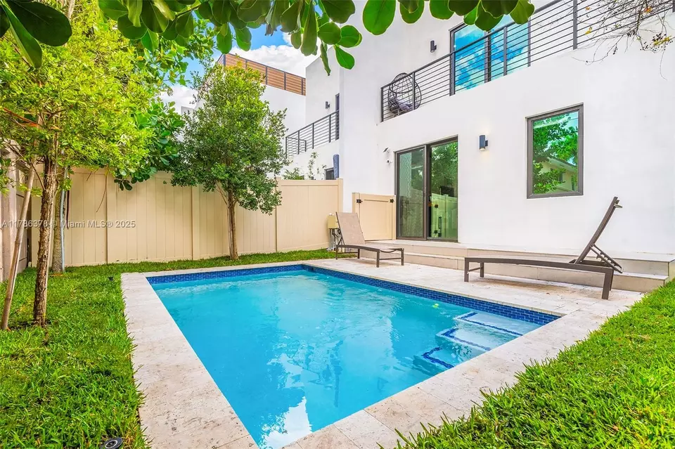 Exterior - 1377 SW 22nd Ter, Miami, FL 33145 photo 2 of 10