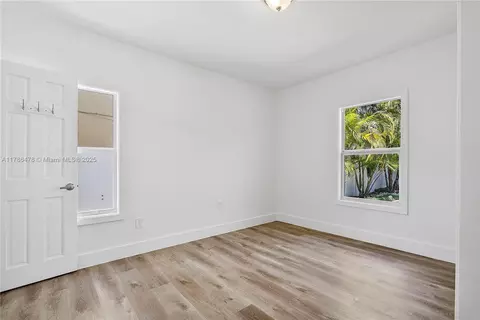 8934 Harding Ave, Surfside, FL 33154 photo 32