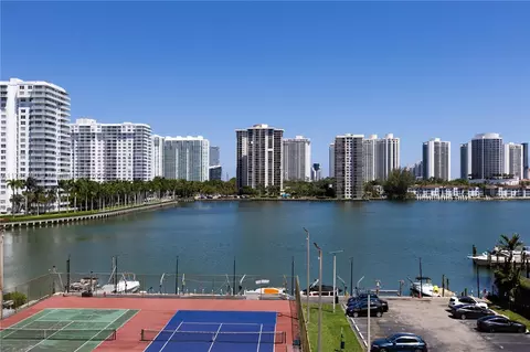 2750 NE 183rd St #511, Aventura, FL 33160
