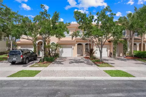 2736 SW 84th Ter #102, Miramar, FL 33025