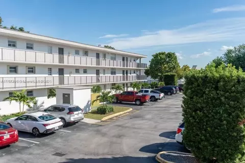 Undisclosed, Miami, FL 33183