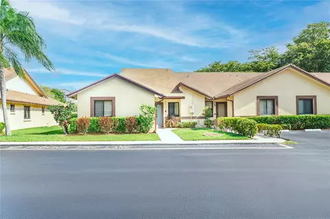 11167 NW 38th Pl, Sunrise, FL 33351