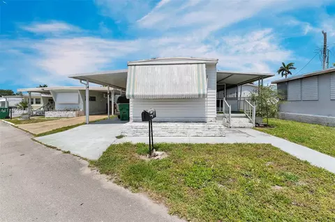 8641 SW 15th Ct, Davie, FL 33324