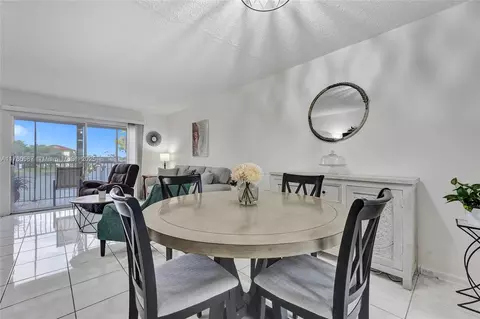 12950 SW 13th St #202D, Pembroke Pines, FL 33027