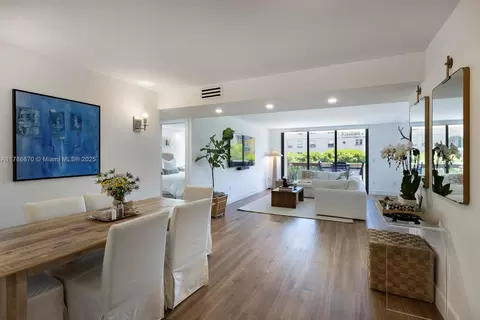 600 Biltmore Way #308, Coral Gables, FL 33134