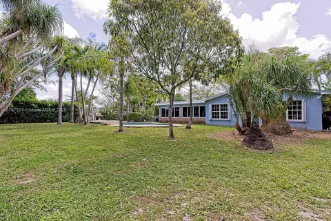 Undisclosed, Miami, FL 33176 photo 23