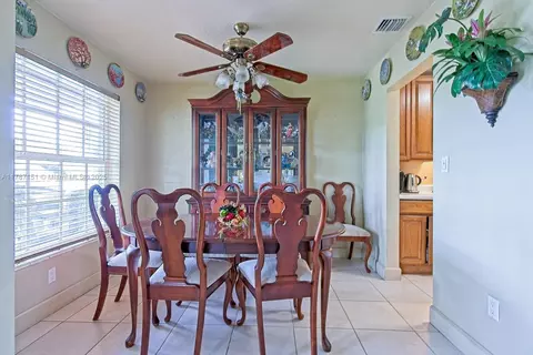 Undisclosed, Miami, FL 33176 photo 5