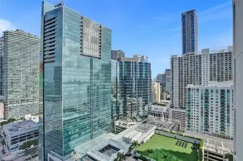 170 SE 14th St #2907, Miami, FL 33131