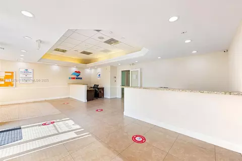 2921 SW 8th St, Miami, FL 33135