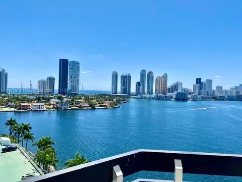 3600 Mystic Pointe Dr #1517, Aventura, FL 33180