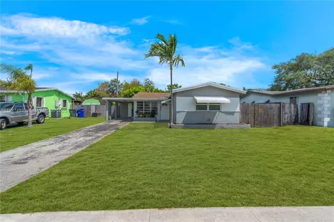 6501 Scott St, Hollywood, FL 33024