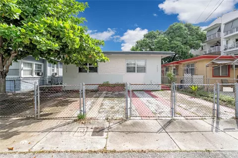 2637 NW 23 Ct, Miami, FL 33142
