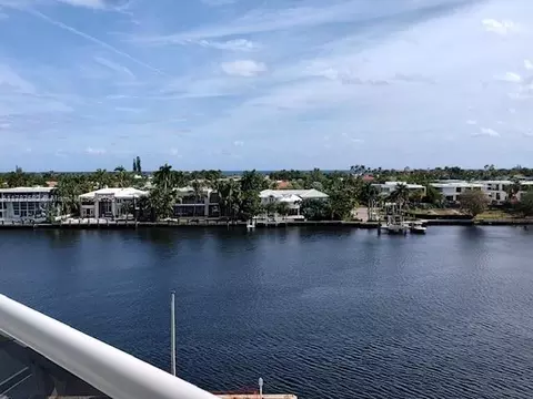 20515 E Country Club Dr #646, Aventura, FL 33180