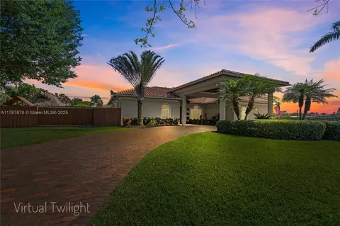 19382 SW 293rd St, Homestead, FL 33030