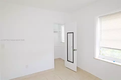 2041 SW 7th St, Miami, FL 33135 photo 40
