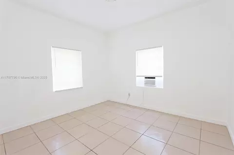 2041 SW 7th St, Miami, FL 33135 photo 20