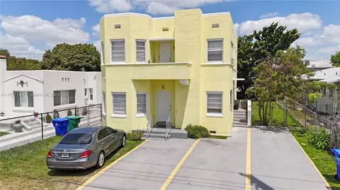 2041 SW 7th St, Miami, FL 33135 photo 8