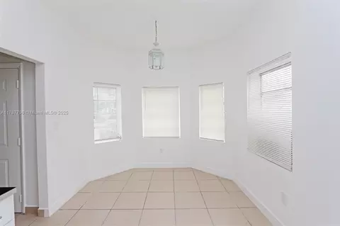2041 SW 7th St, Miami, FL 33135 photo 14