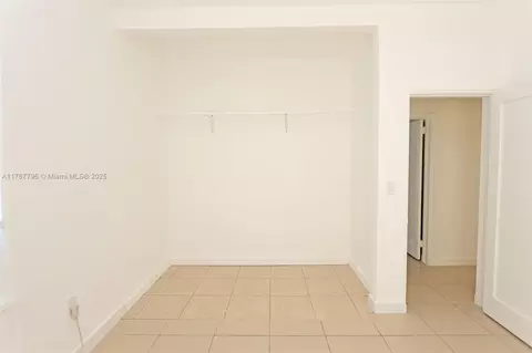 2041 SW 7th St, Miami, FL 33135 photo 23