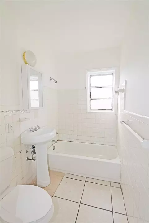 2041 SW 7th St, Miami, FL 33135 photo 43