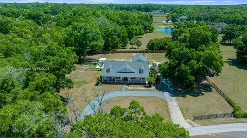 View/Area - 4500 SE 17th St, Ocala, FL 34471 photo 1 of 11