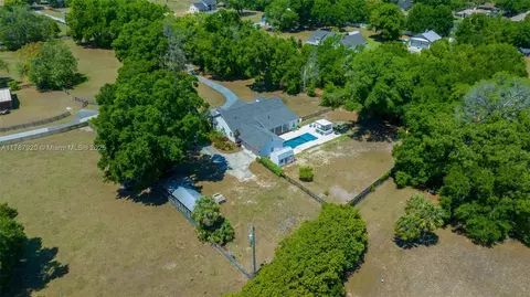 View/Area - 4500 SE 17th St, Ocala, FL 34471 photo 4 of 11