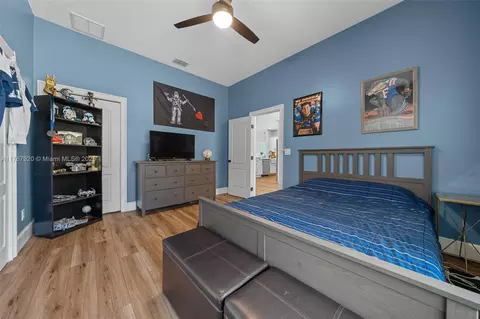 Bedroom - 4500 SE 17th St, Ocala, FL 34471 photo 5 of 10