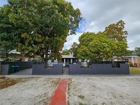 11712 NW 3rd Ave, Miami, FL 33168