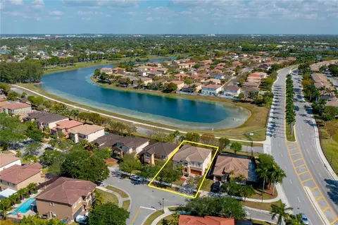 9369 SW 224th Ter, Cutler Bay, FL 33190
