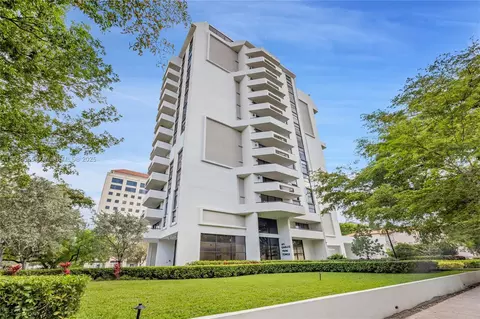 911 E Ponce De Leon Blvd #1402, Coral Gables, FL 33134